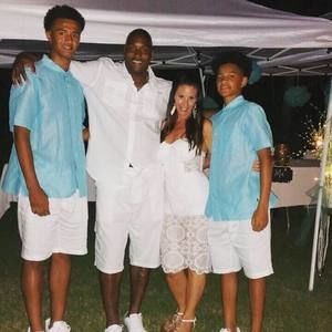 Meet your Posher, Tina